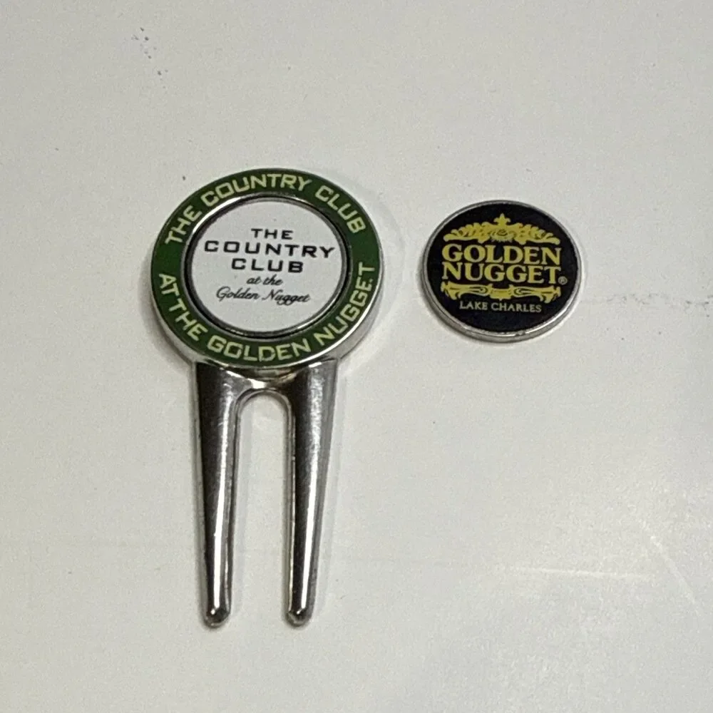 Vintage Golden Nugget The Country Club Magnetic Ball Divot Repair & Ball Marker